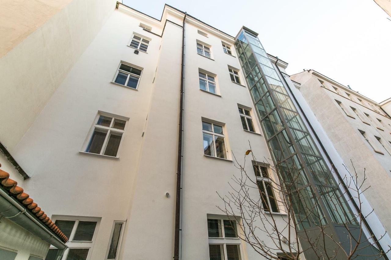 Attic Apartment By Wenceslas Square Praha Eksteriør bilde